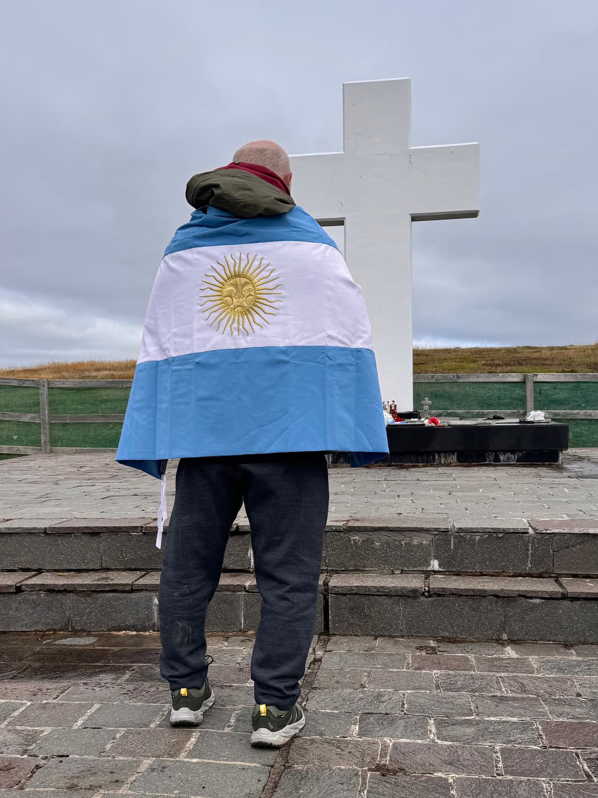 Rodrigo's Journey. Returning to the Malvinas Islands