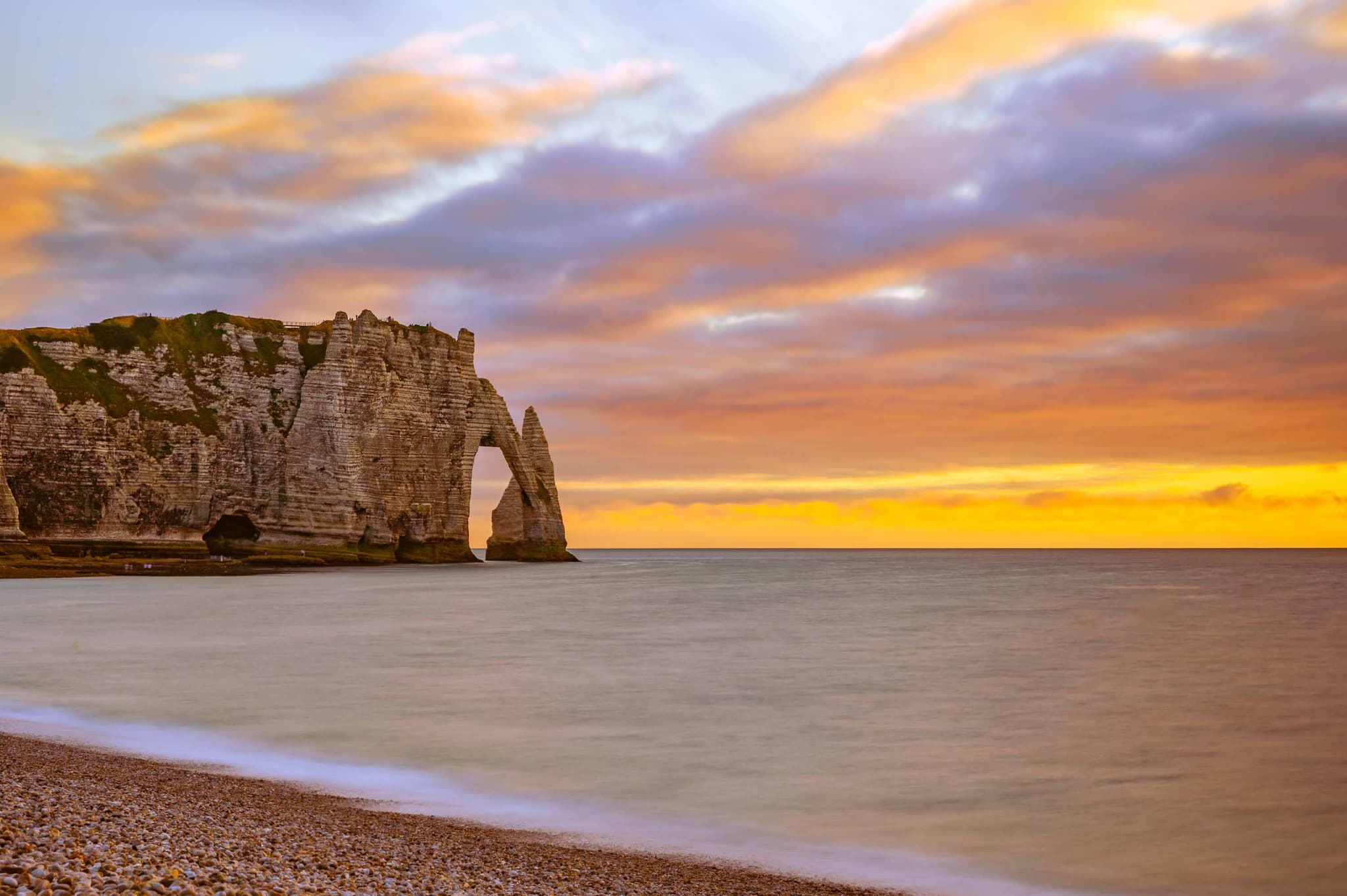 Atardecer en Etretat — Etretat, Francia