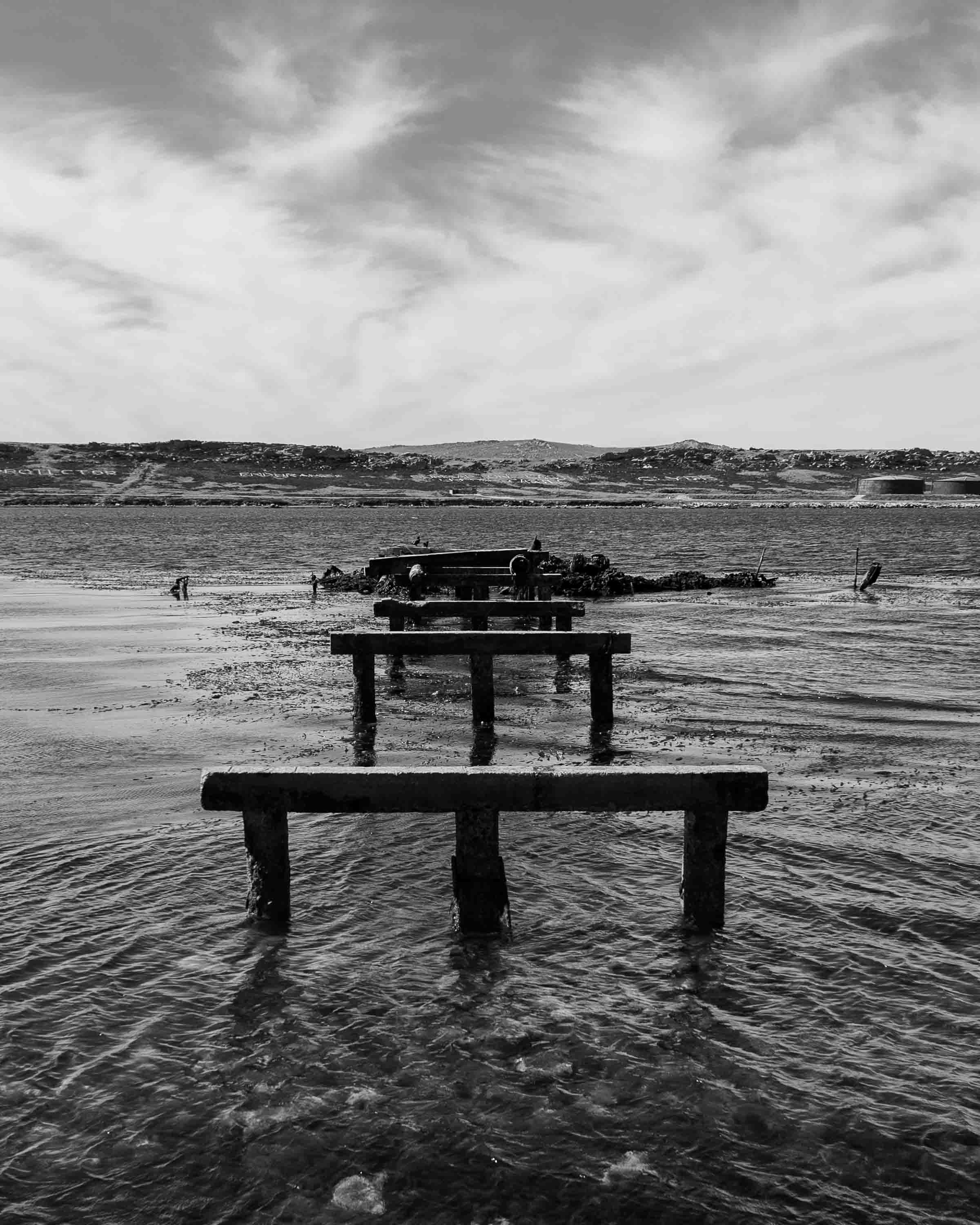 The old pier — Puerto Argentino, Islas Malvinas