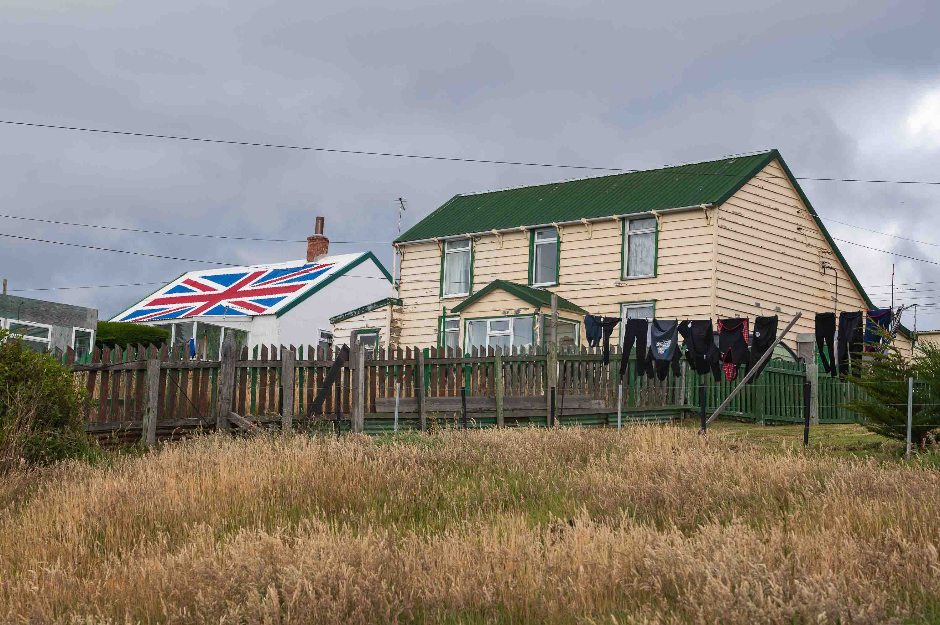 ¡Hasta en el techo! — Puerto Argentino, Islas Malvinas