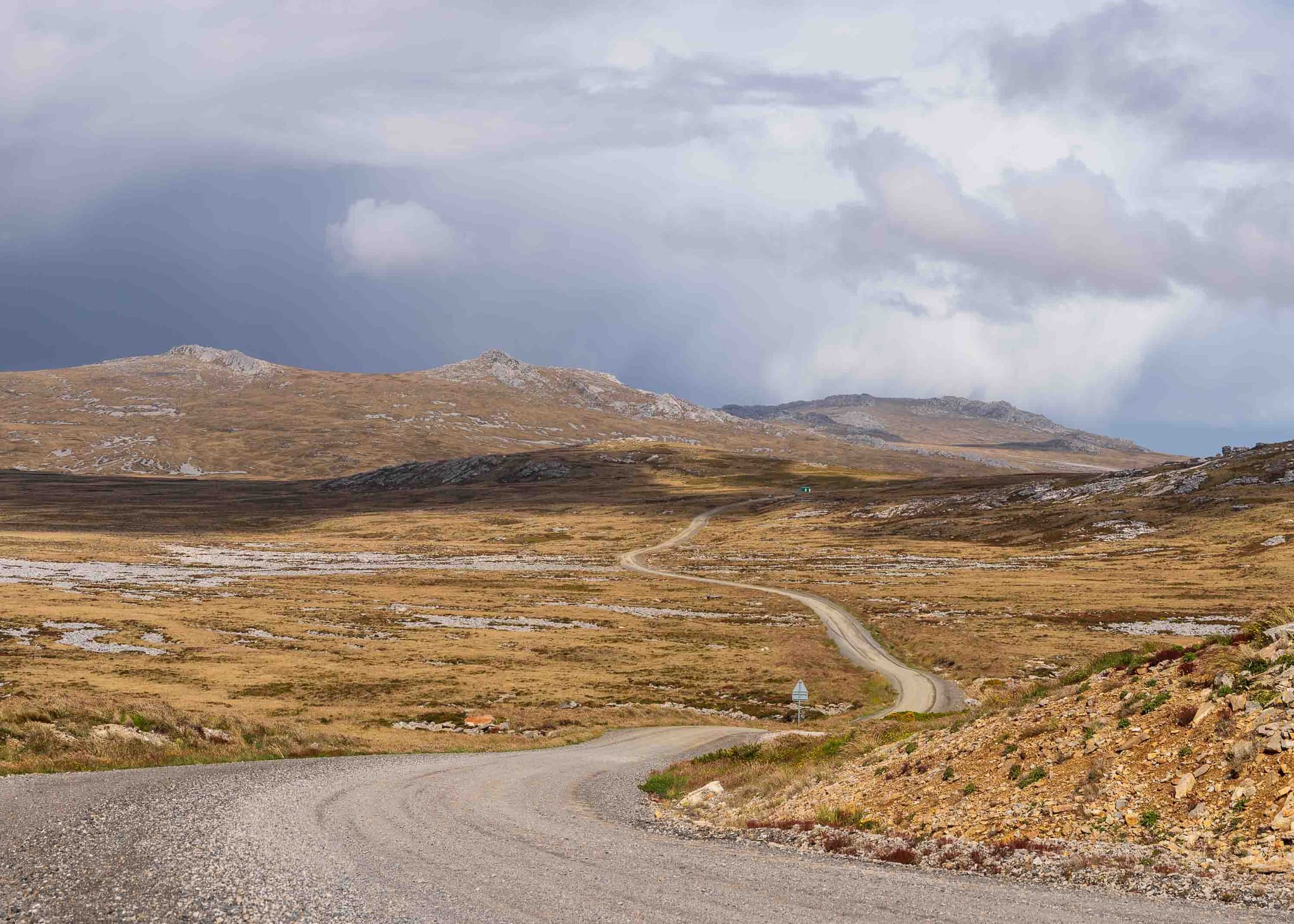 Two Sisters — Islas Malvinas