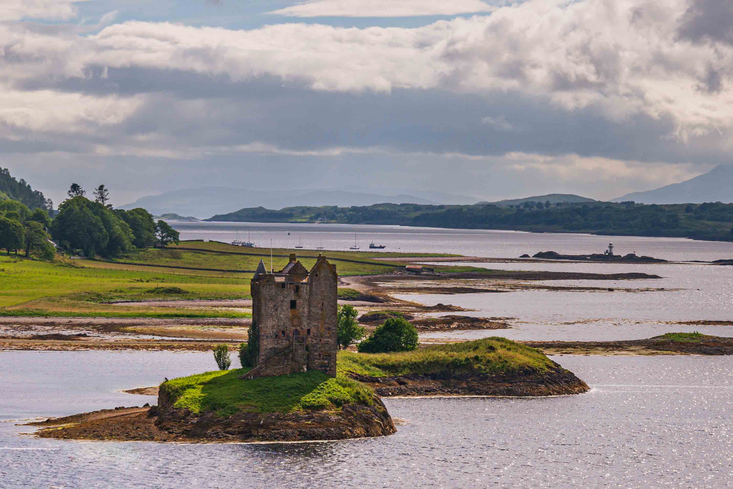 Stalker Castle — Loch Laich, Escocia