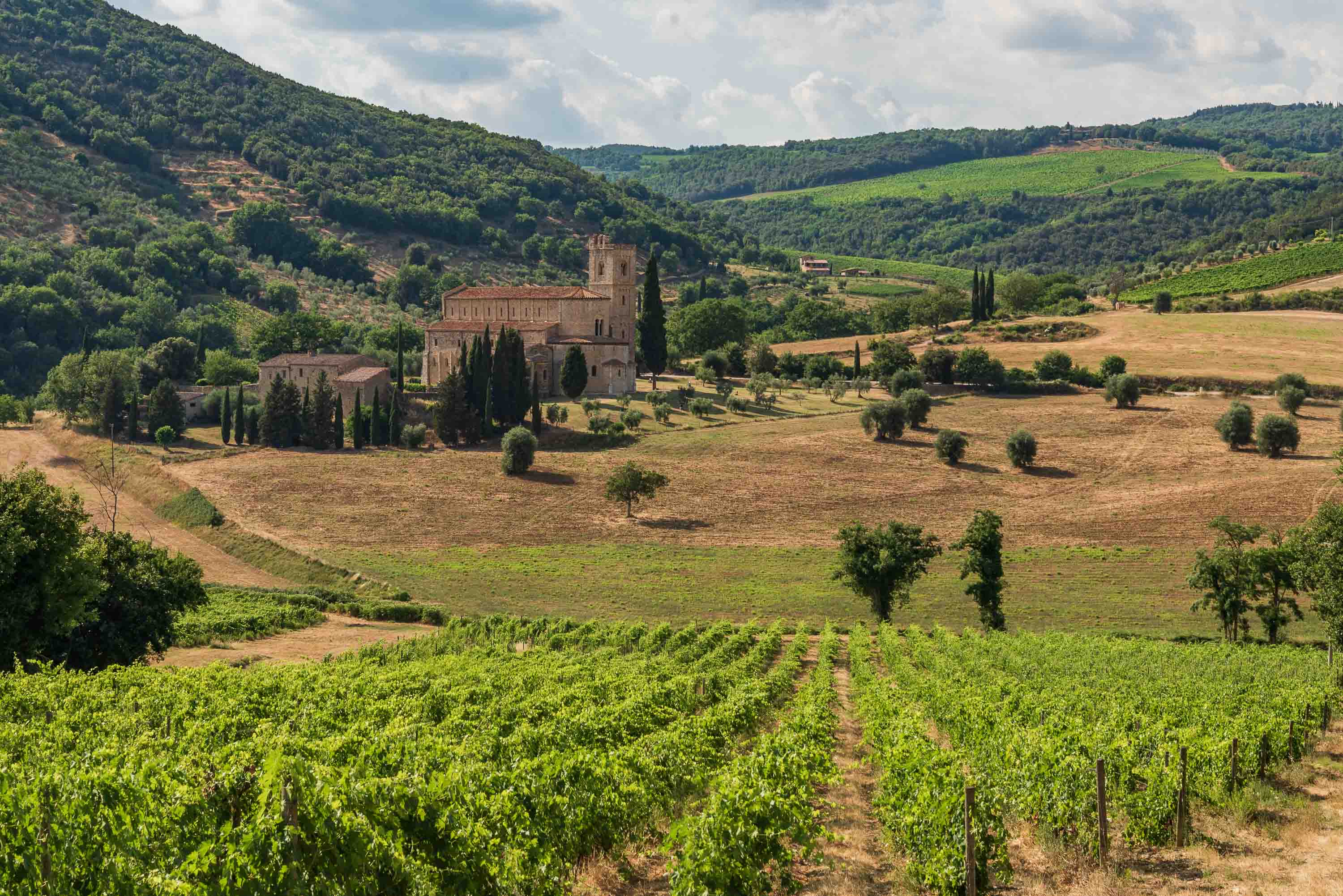 La Abadía de Sant'Antimo — Toscana, Italia
