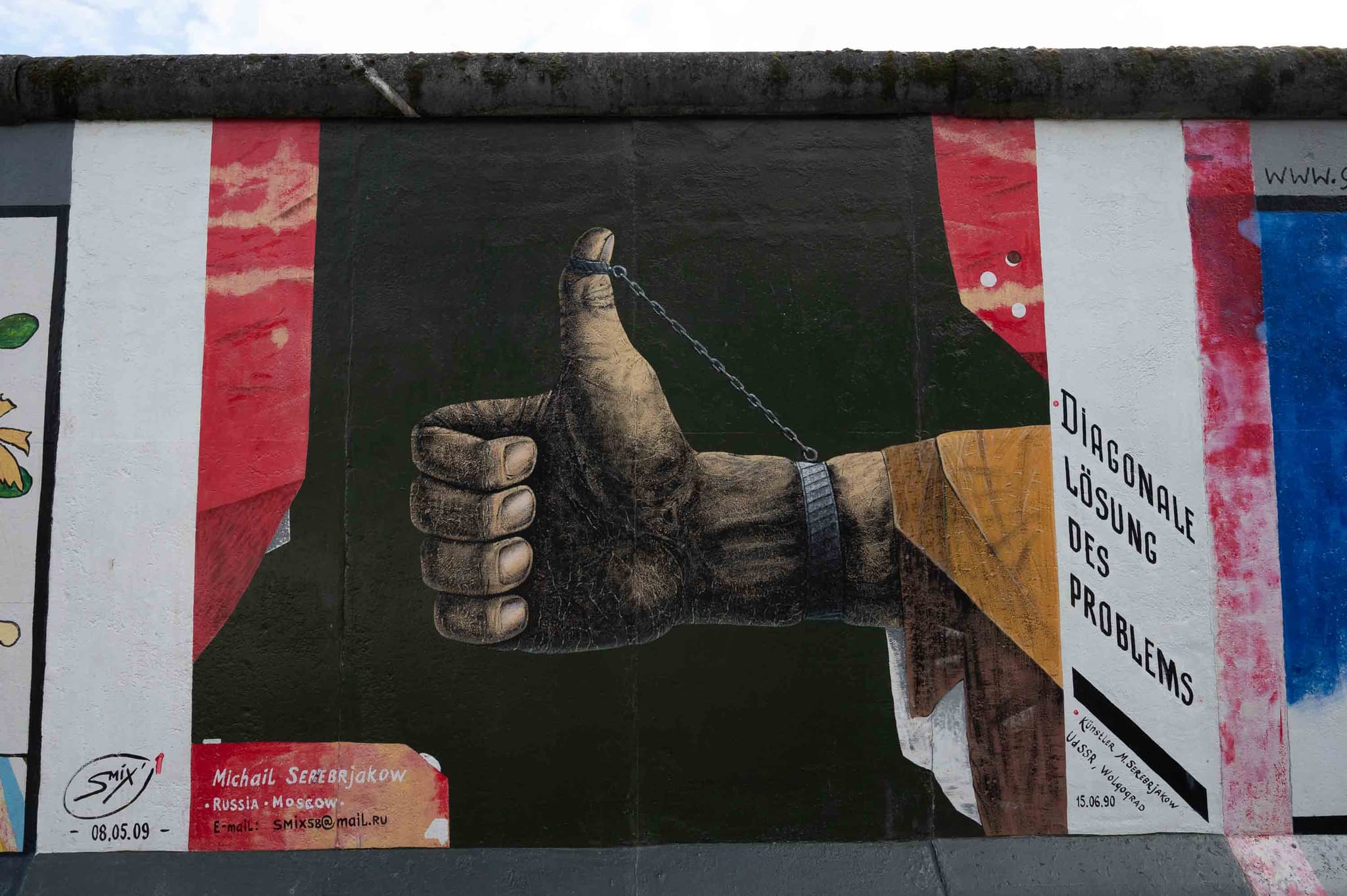 Pulgar arriba — Berlín, Alemania