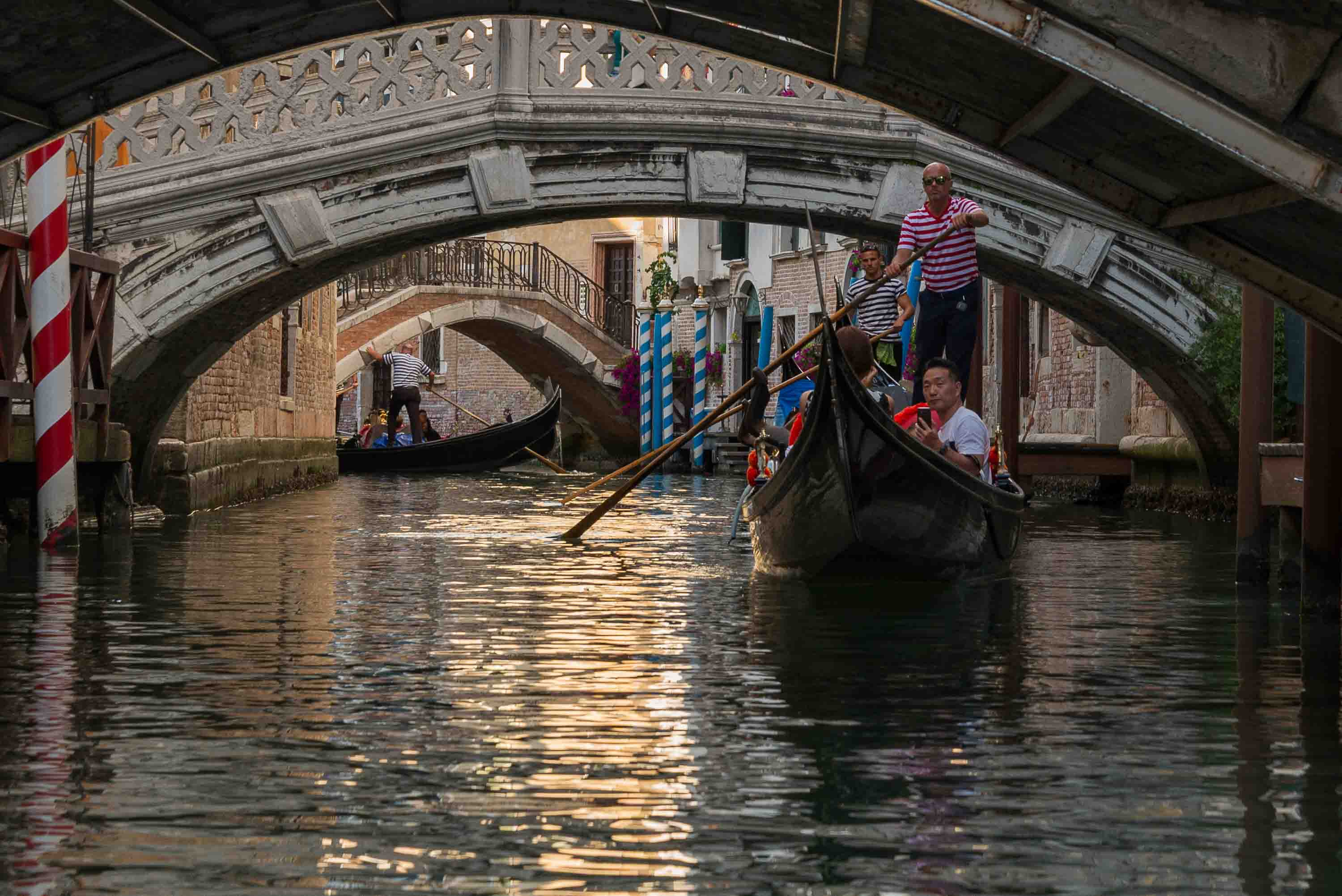 Il gondolieri — Venecia, Italia