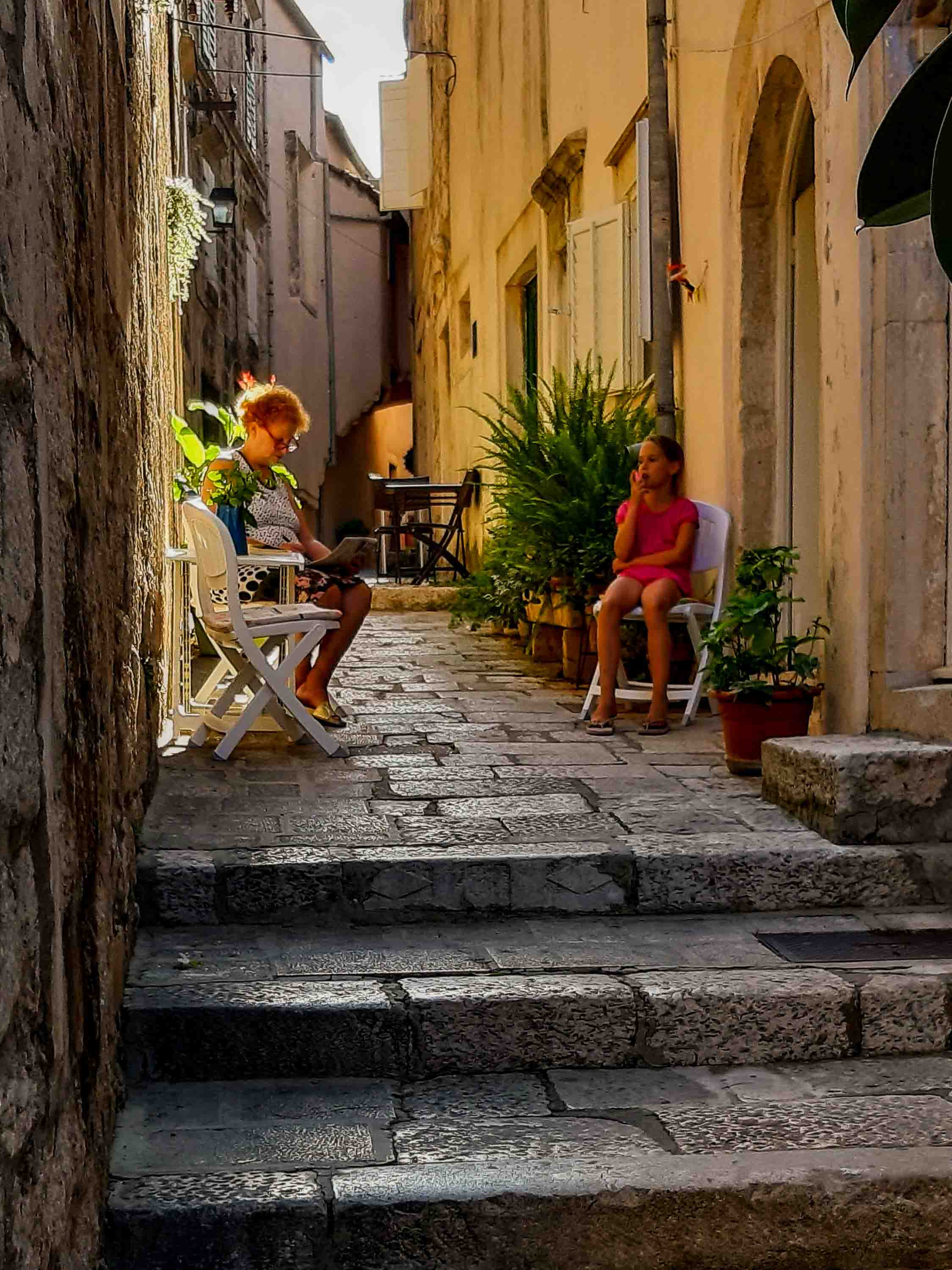 Siesta croata — Korčula, Croacia
