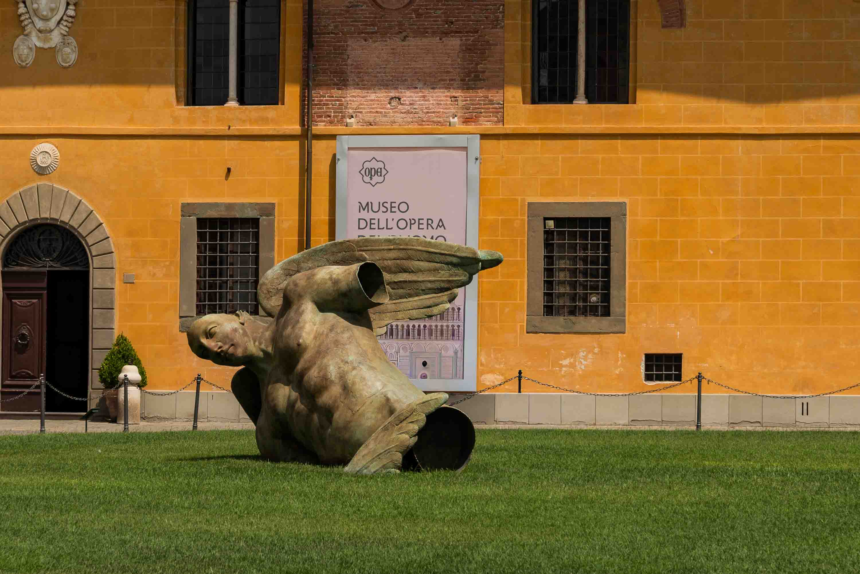 Angel caído — Pisa, Italia