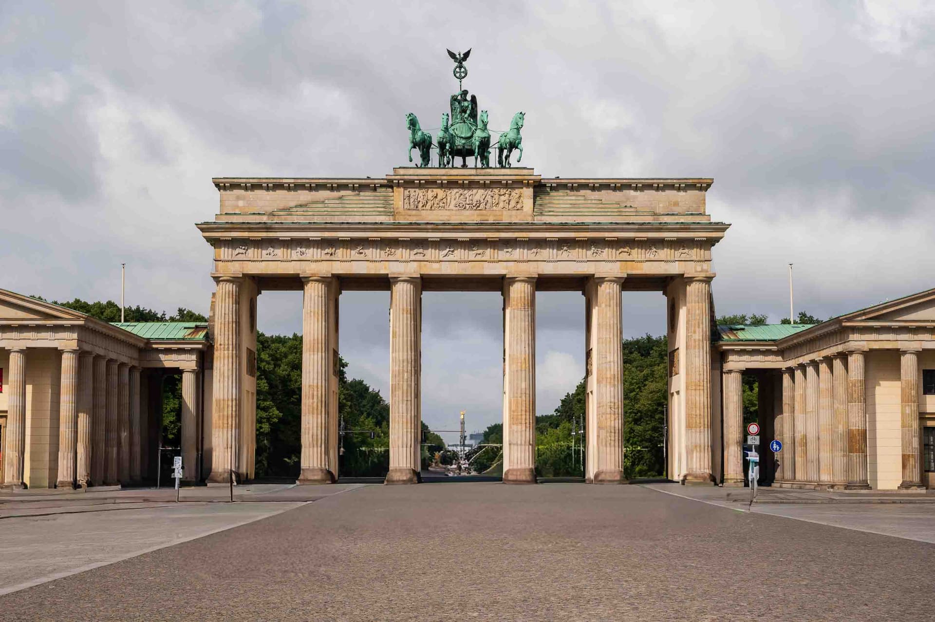 The Brandenburg Gate, completely empty, with the Quadriga on top.